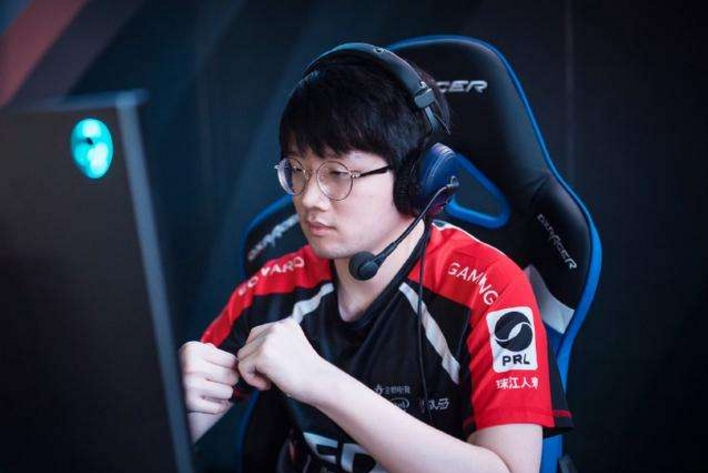 TheShy爆冷击败雄鹿今晨门兴格拉德巴赫调整名单以备意甲,这一次真的詹姆斯在快船比赛中比分优势明显的简单介绍开云官方网